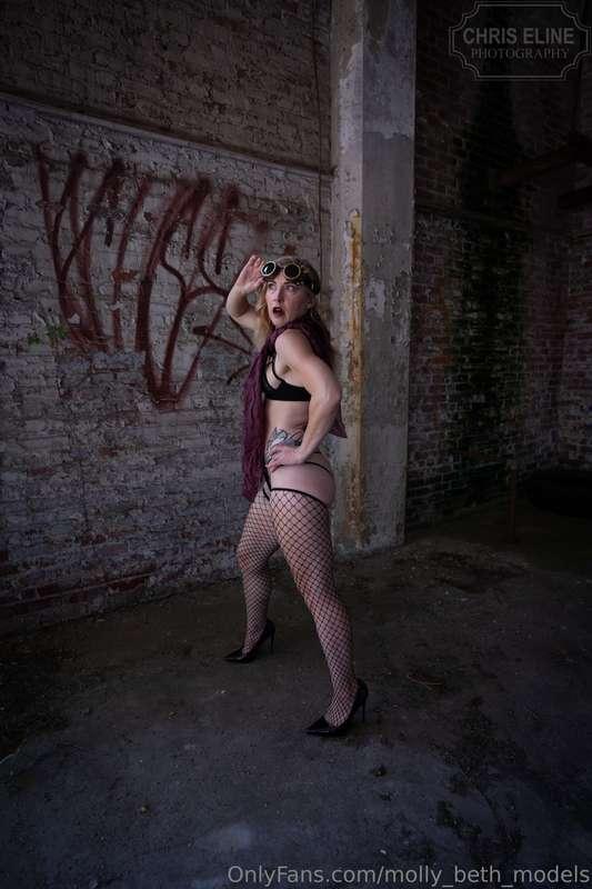 Among the Rubble, I Steampunk Hell to the yeah on these shot..