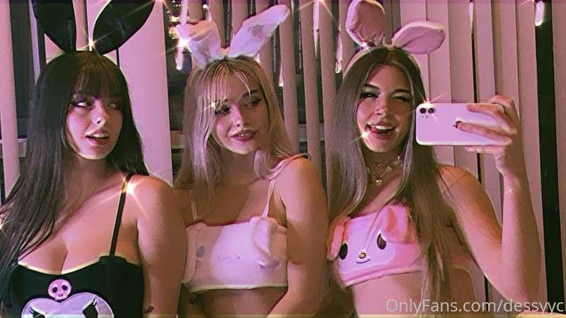 we may have done a sexy bunny collab 👀💖 who wants to see our..