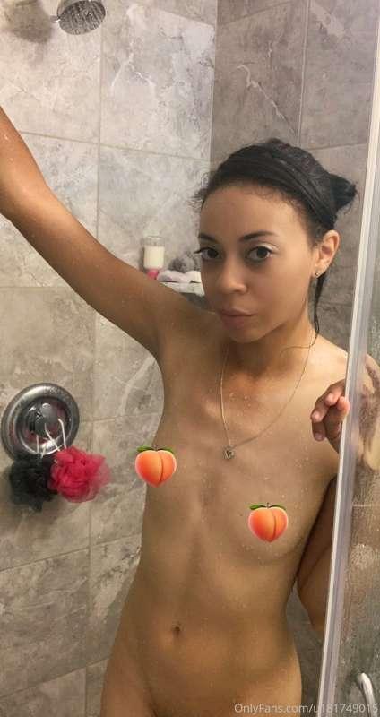 Wanna shower together? 😉