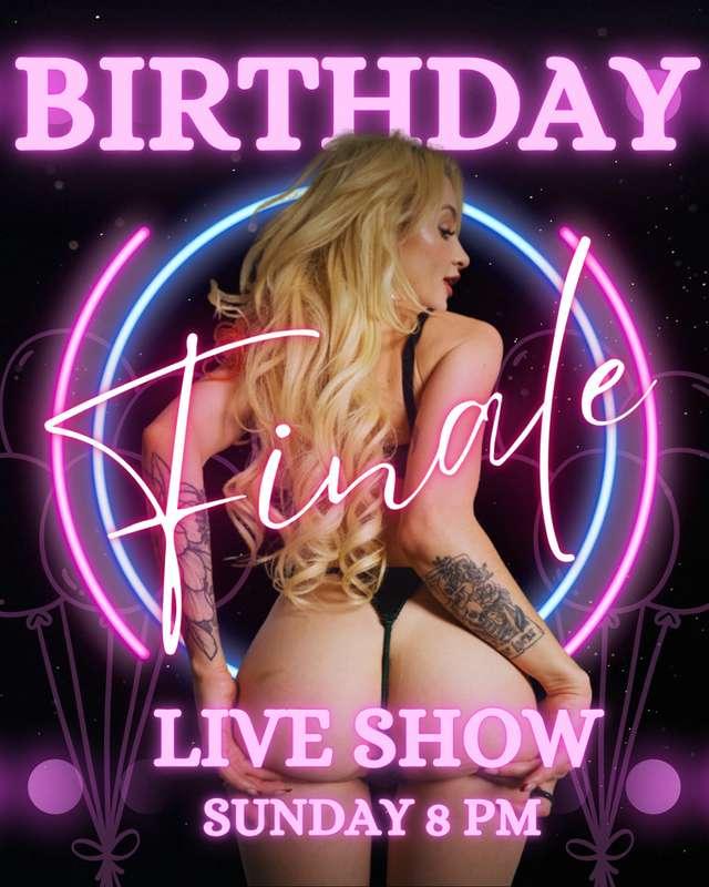 LIVE SHOW ❤️ TONIGHT. Come play with me 😋