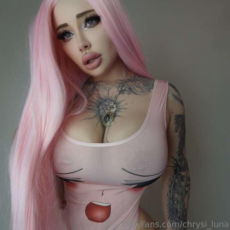 Today's pink Vibe 😽