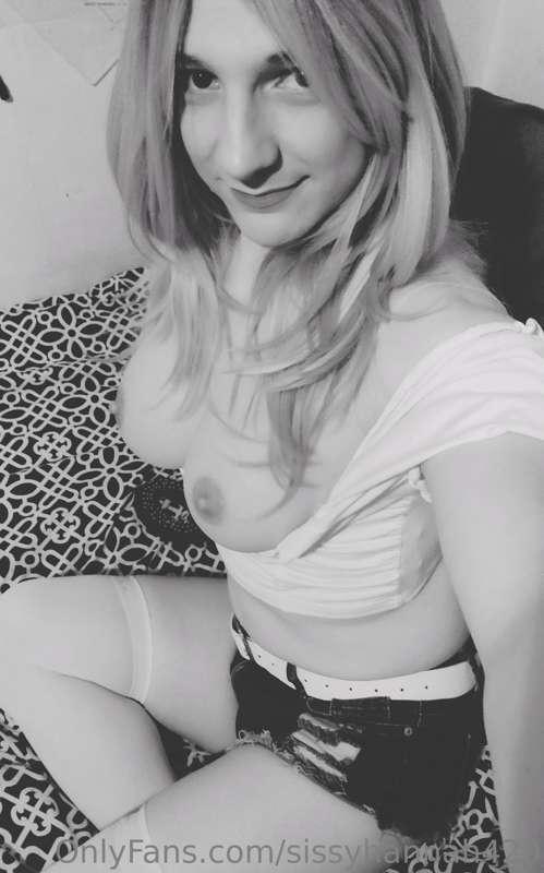 sissyhannah420 image #0