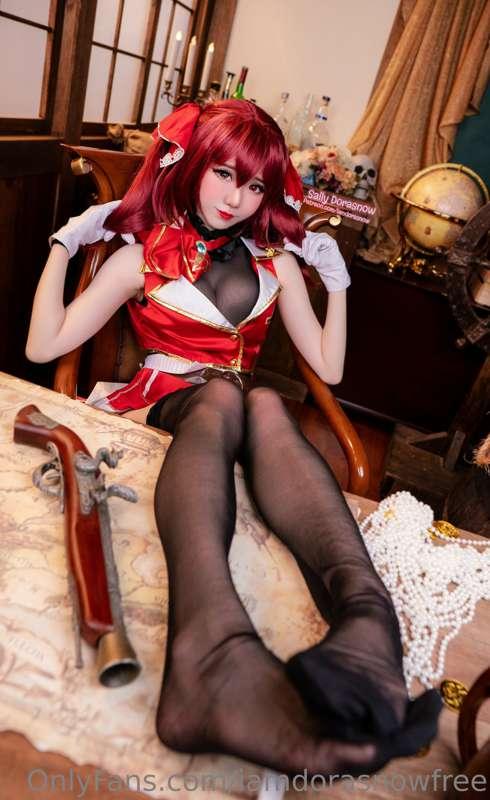 Sit On Or Getting Sit On?  🌚 

Sfw At July Set A !

btw im g..