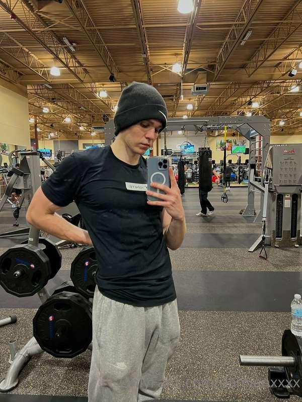 most draining weekend ever time to get back on schedule 💪🏼