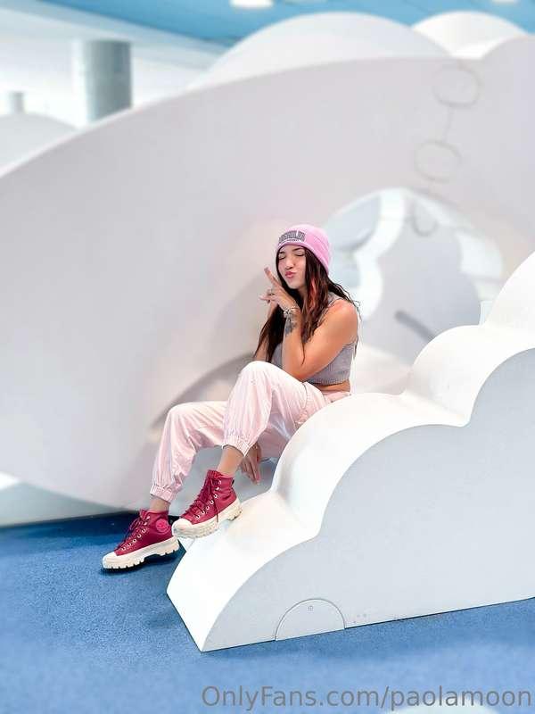 If you could have a picnic in the clouds with me, what kind ..