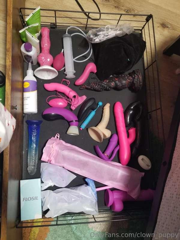 I have LOTS of new toys nowWhat do YOU want to see me use? 