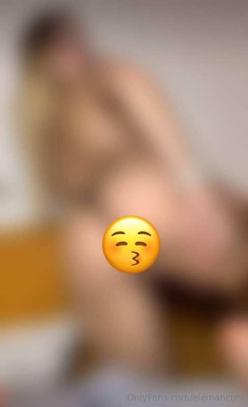 Mi piace troppo giocarci e infilarmelo 😋💦