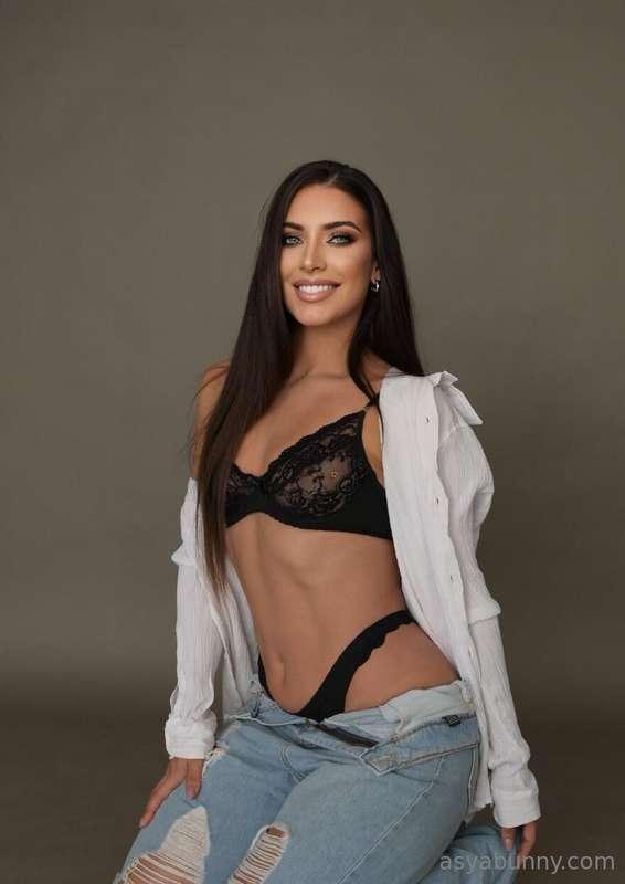 LIVE SEXTINGCutie 😇@ximenaa_official 🟢ONLINE NOW🟢You won't r..