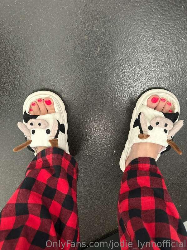 Who’s looking forward to my feet content whilst in Thailand ..