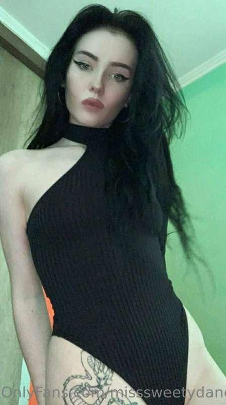 🔥 @tatiyus 🔥
🤪YOUR BAD GF
🔞Custom Pics and video
🥵Sexting 
🍆..