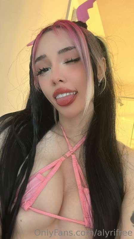 ***Succubus Nude Playtime*** Do you love it when I have inno..