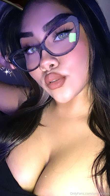 Daddy do you want to chat with me? ♥ ️