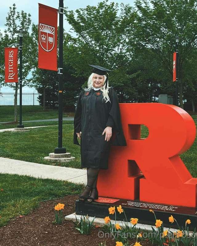 Graduated with my Master's with a 4.0! Thank you all for the..