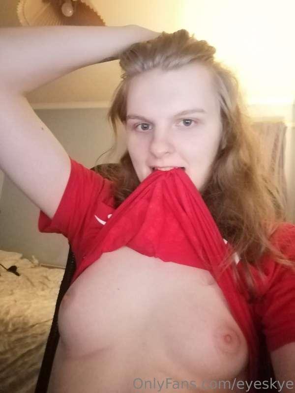 Hey everyone! Just a reminder that I do customs! 

Pricing:
..