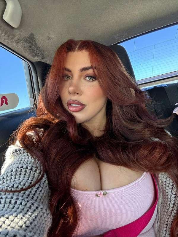 Do you have any plans with me tonight 😏