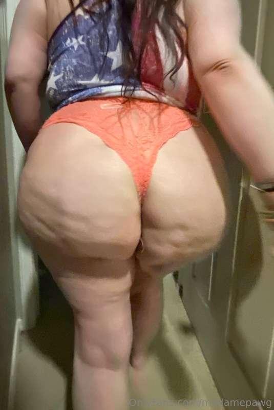 madamepawg image #27