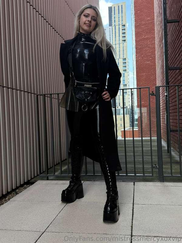 mistressmercyxoxvip image #2