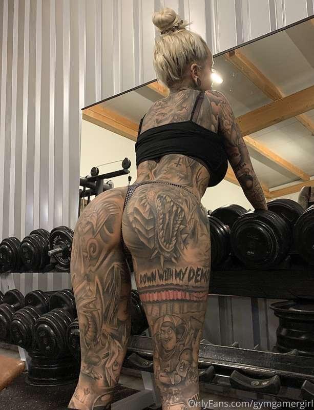 Would you train with me ? 💦 like for yes 🥵🥵🥵