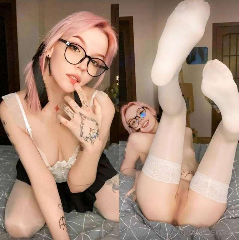 THIS TIGTH ASS LOVES BIG DICKS 😈Then you should see my besti..