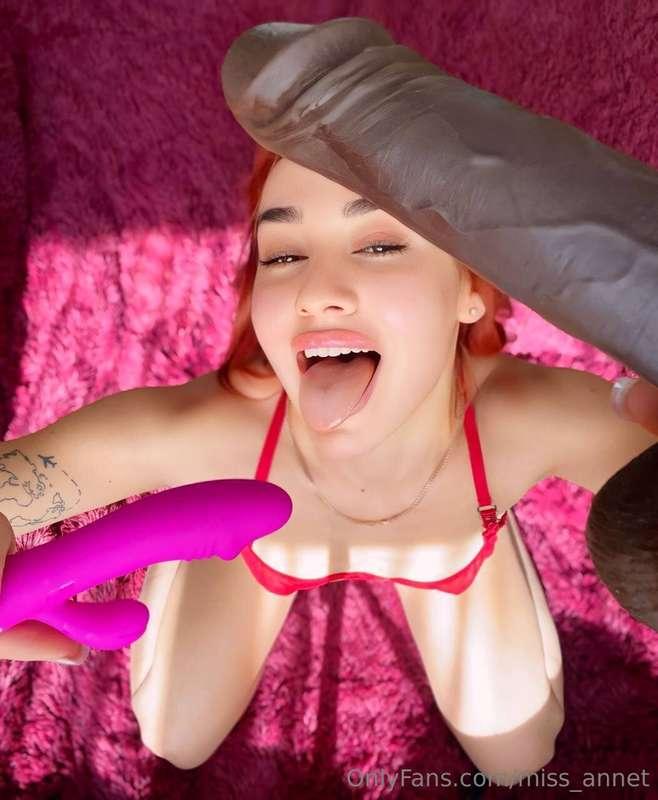 🔞This horny bitch🔞@alice_flame_69 Is craving for new experie..