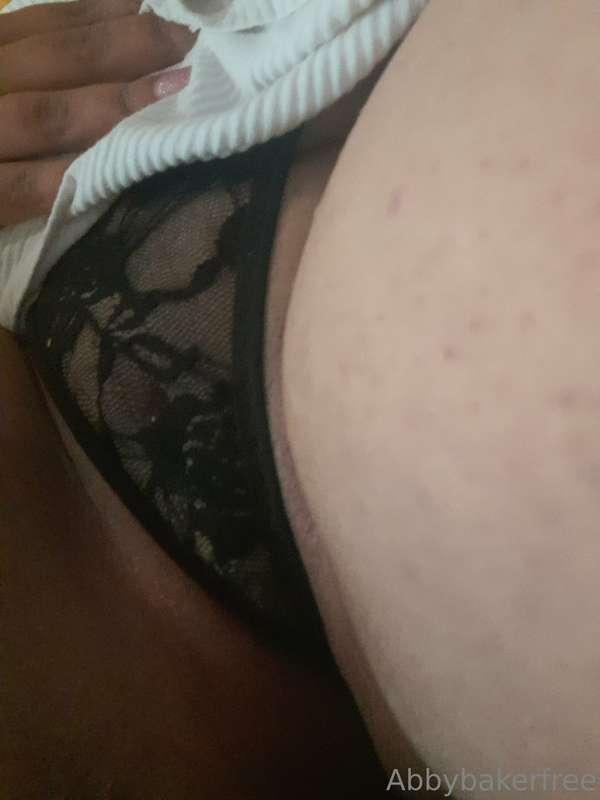 I want dick in my pussy so hard! 🥵💕 Tip $5 in this post to g..