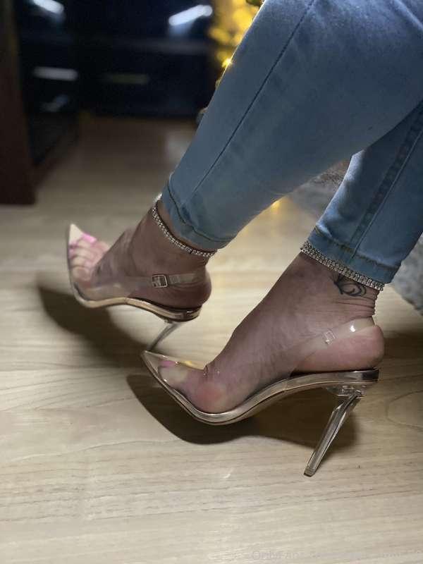 pretty_feet_39 image #1