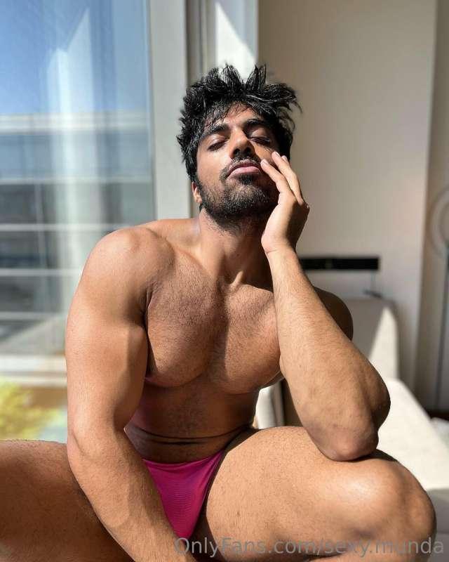 sexy.munda image #3