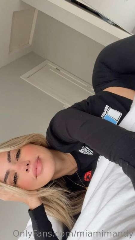 thinking about you... 🤍