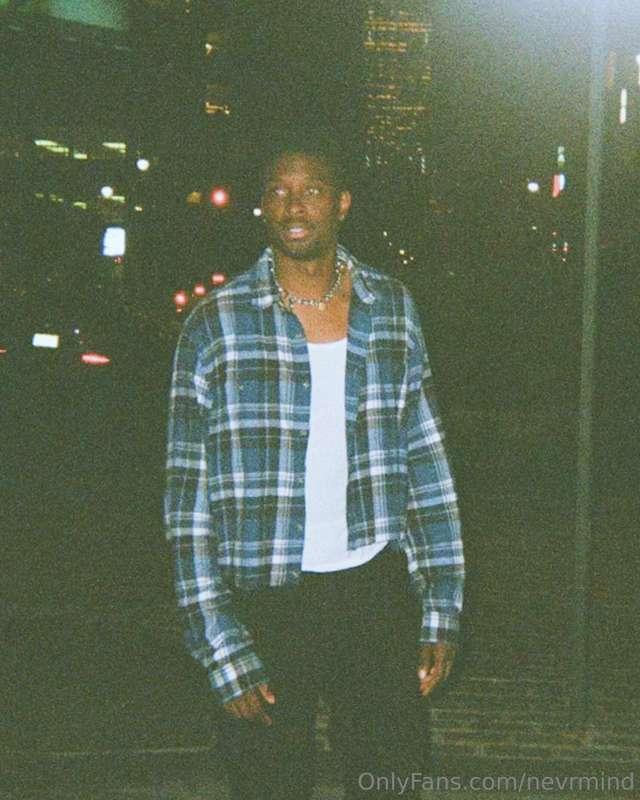 Happy Friday 🖤 say it back