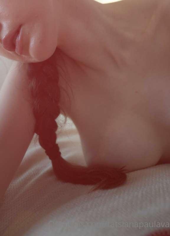 I covered the lens with my red sheer lacy bra to create this..