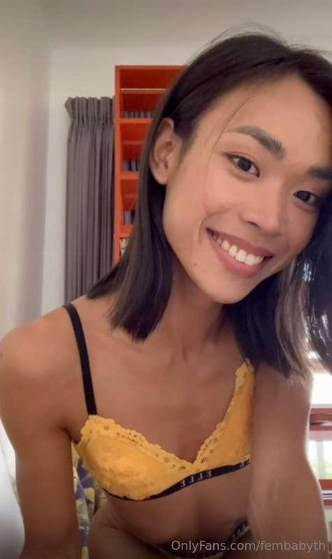 Would you go back to a hotel room with a petite trans girl? ..