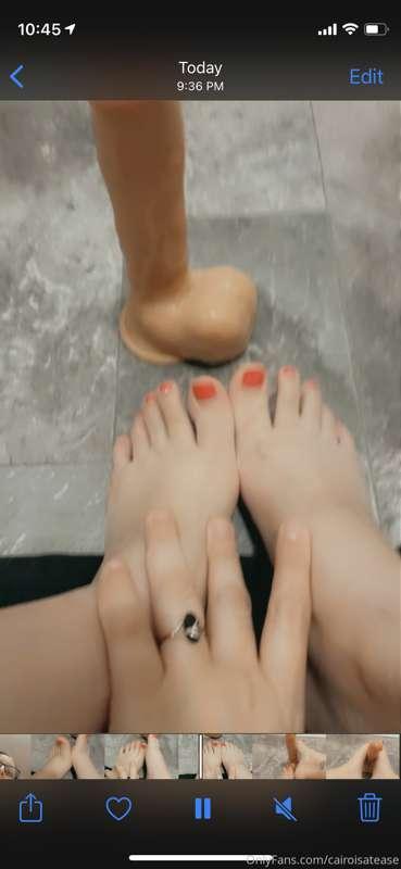 Feet or my mouth first? 👣