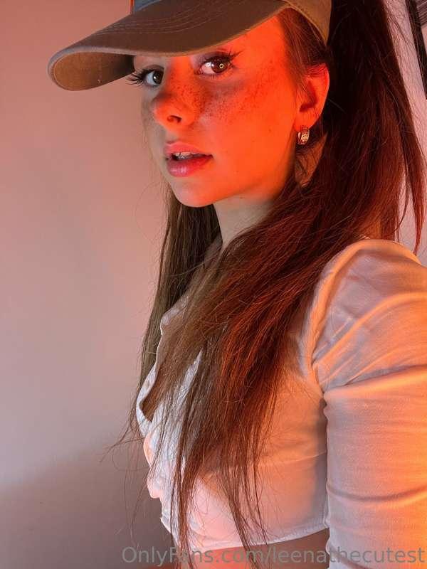 emiliaabrookss image #0