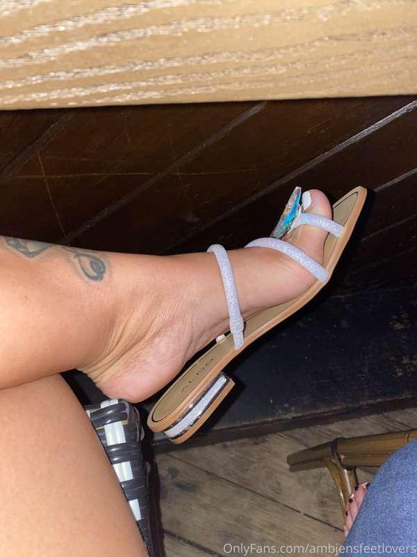 Foot dangle at the bar..
