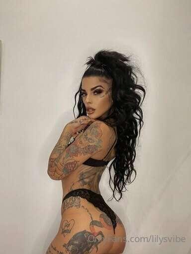¿Te gusta mi amiga 🙊😍?
Entra en https://onlyfans.com/action/..