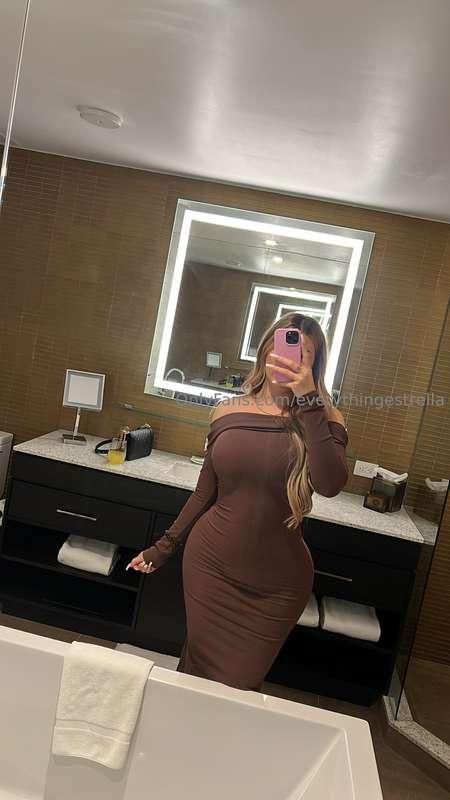 These hips were made for grabbing🙈