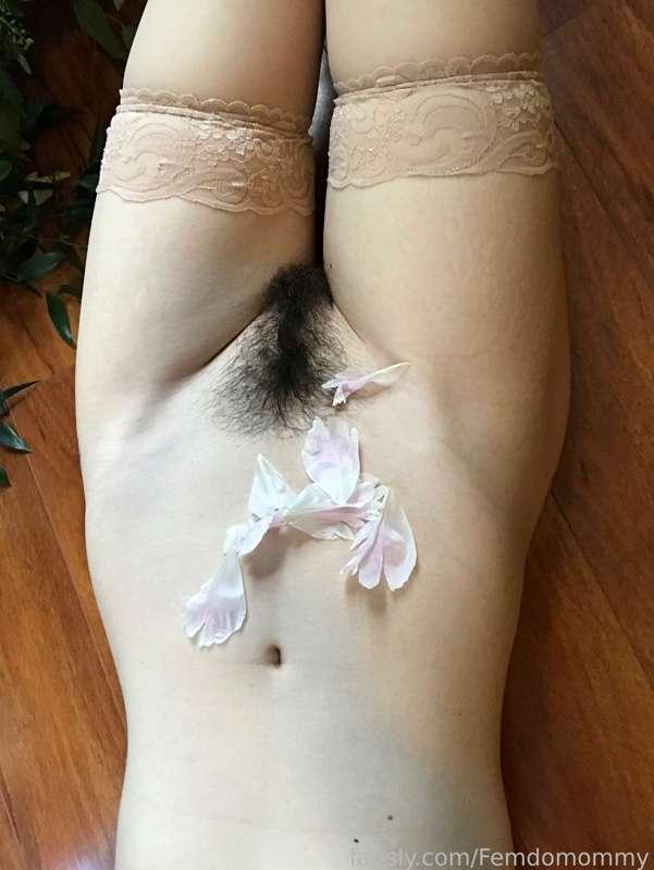 femdomommy image #4