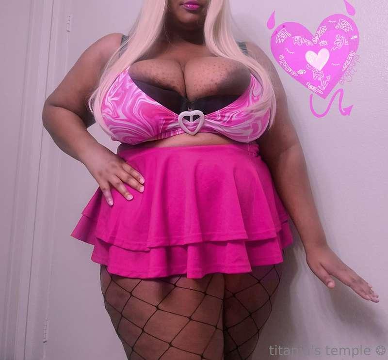 feeling like barbie 💗