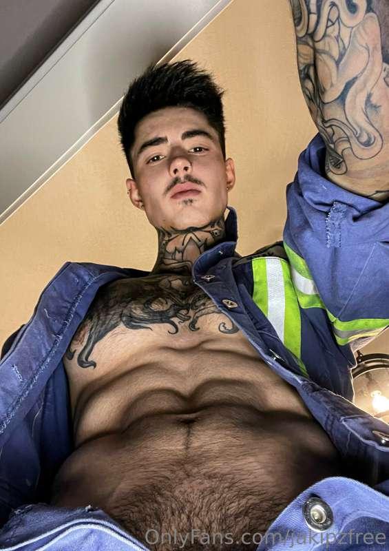 Let me fix that for you 😈... @Jakipz
Onlyfans.com/Jakipz