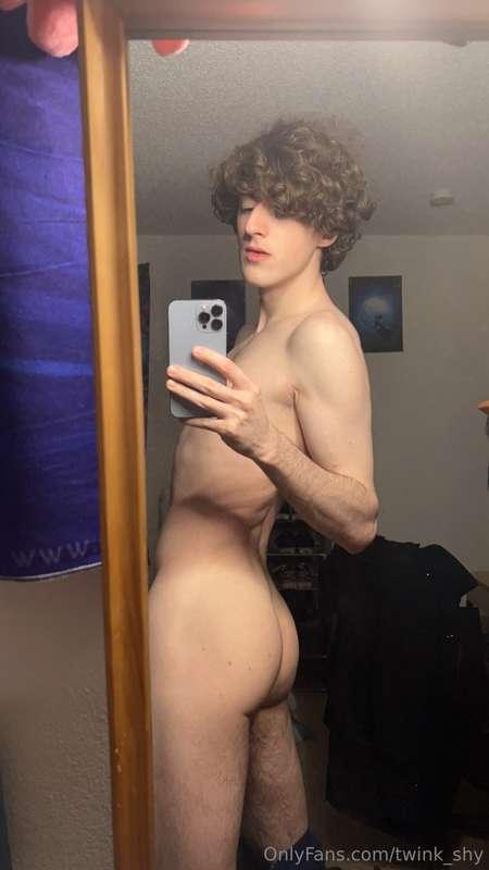 twink_shy image #1