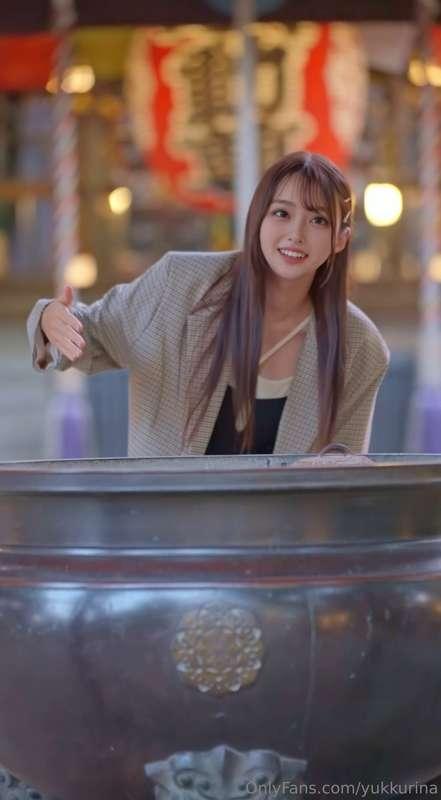 In a temple🤭💖