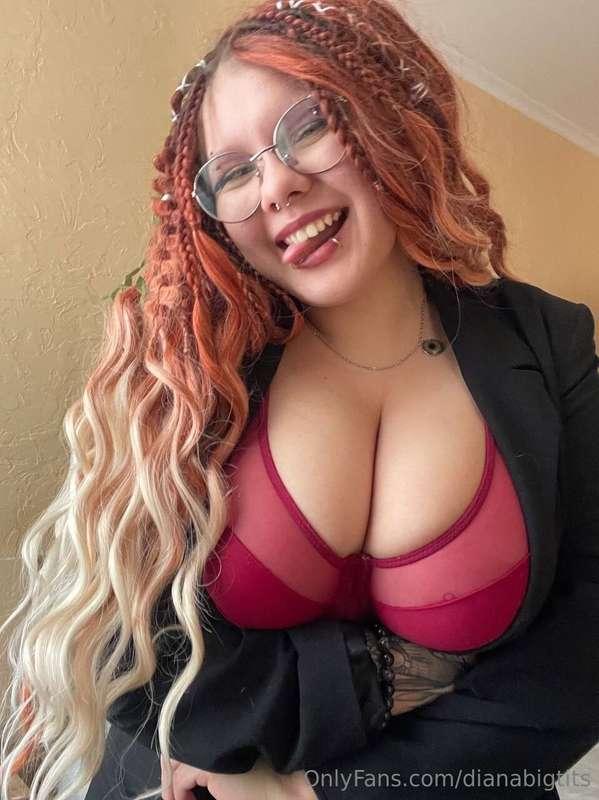 I crave your touch, tear off my clothes, my breasts want to ..