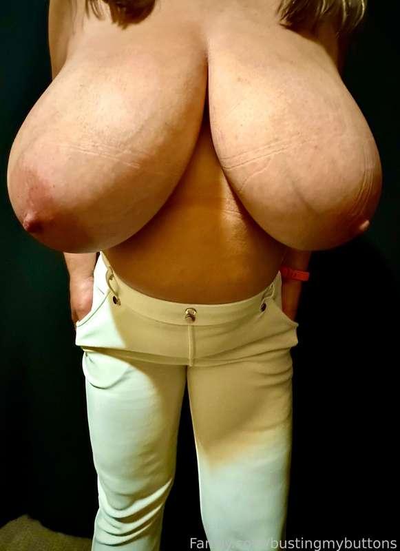 bustingmybuttons image #2