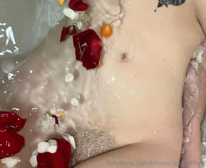 New floral bath set ✨💕🌹