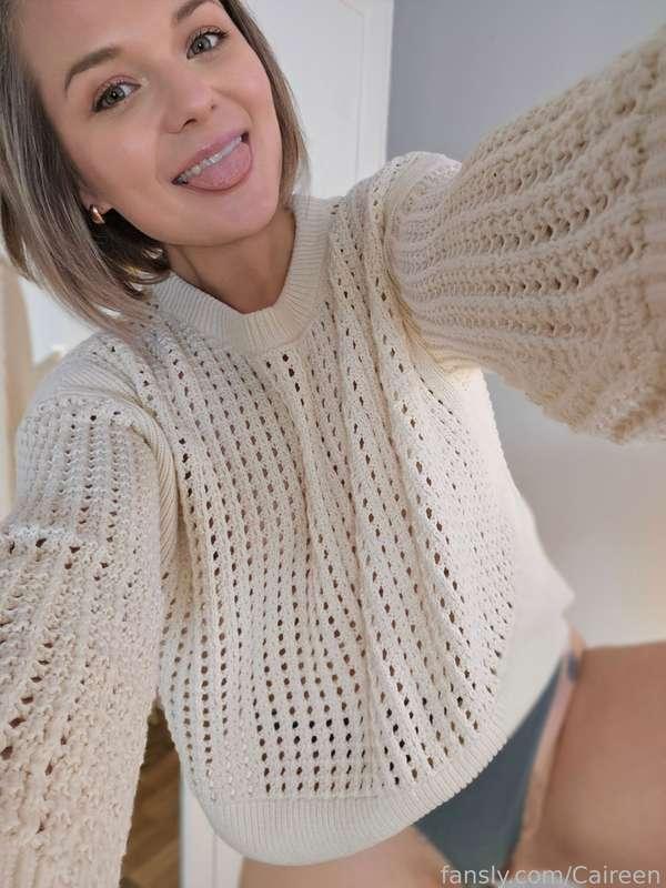 What are your Saturday's plans? 

#fyp #milf #girlnextdoor #petite #blonde #smalltits #nipples #pee #fetishfriendly #pussy #ass
