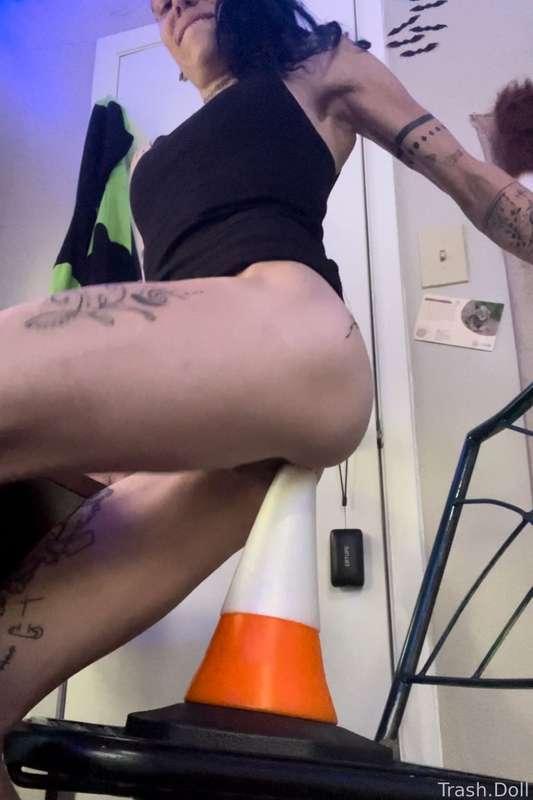 This is how I’m supposed to use my chair ….. right ??? 


 ˚₊· ͟͟͞͞➳⁀➷
#fyp #petite #milf #sizequeen #gape #training #analgape #fantasydildo #taboodildo #gapetraining #little #pussy #tatted #gothgirl #cum #little #smallwaist #cum #fishnets #smallboobs #inked #tattoo #pierced #bluehair #blueeyes #freak #tattoo #primal #raw #sexy #slut #buttslut #analwhore