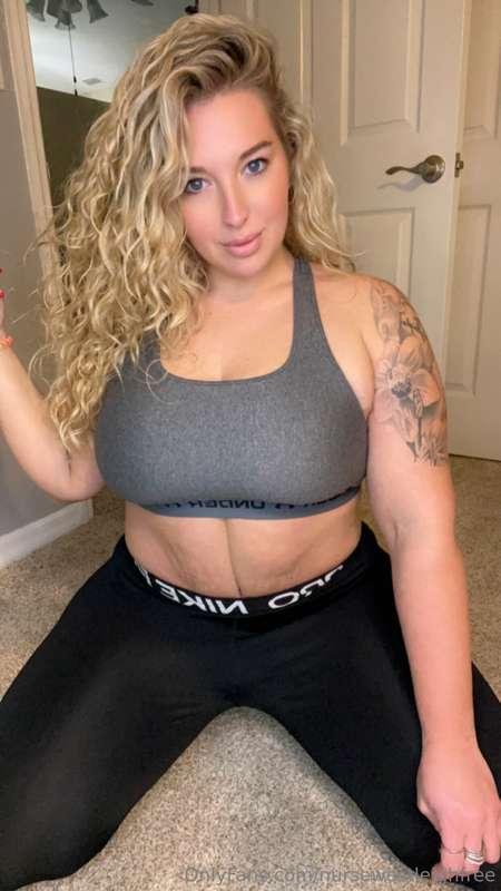 Come say hi... I'm on my main page 😈 Onlyfans.com/westleigh