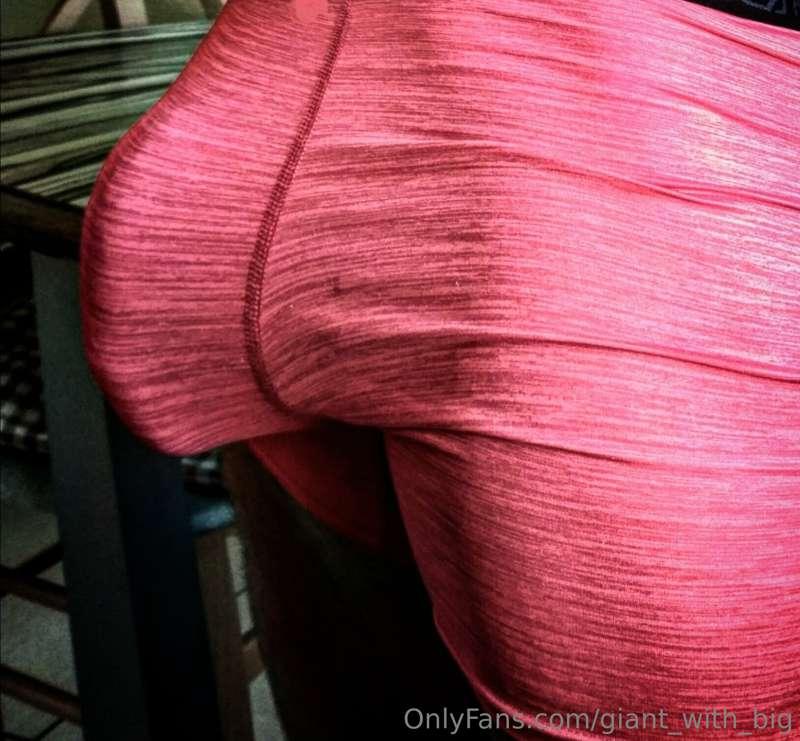 This morning i wanted to try my new pants ❤️🍆well....do you ..