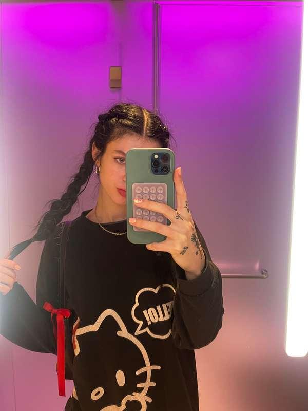 whos gonna entertain me tonight?