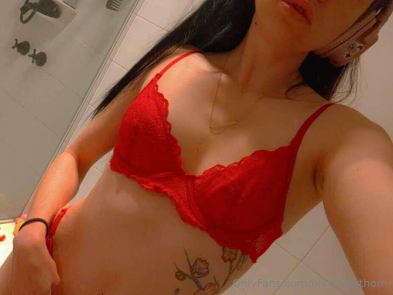 Who's ready for a fun summer with me? 😈